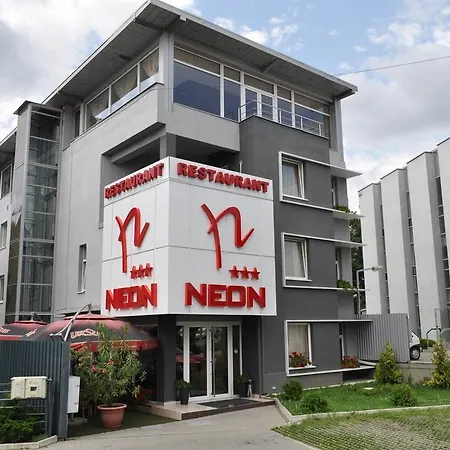 酒店 Neon
