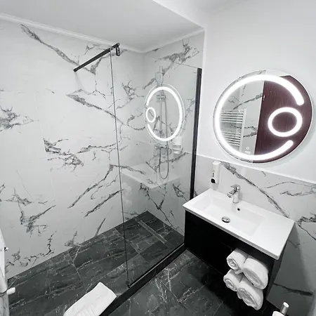 Neon 3* Timişoara